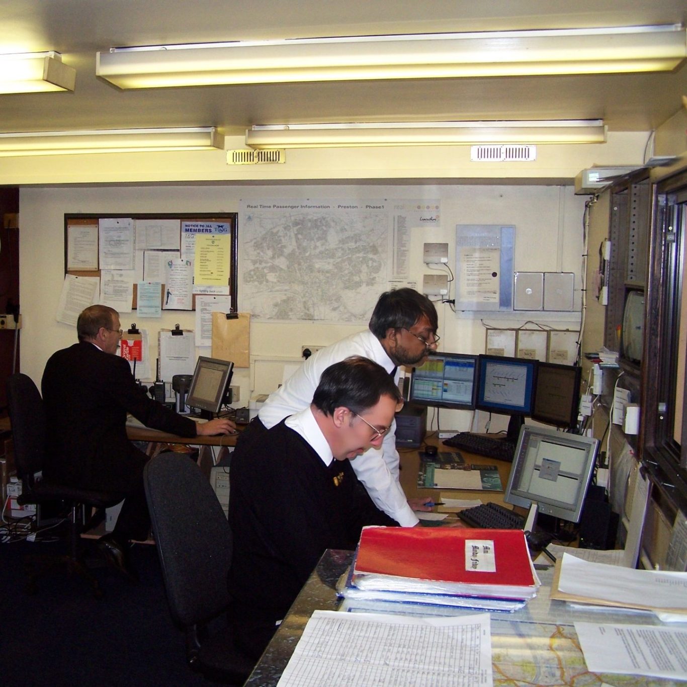 Museum House Consulting - Public Transport Consultants; Busy depot control room