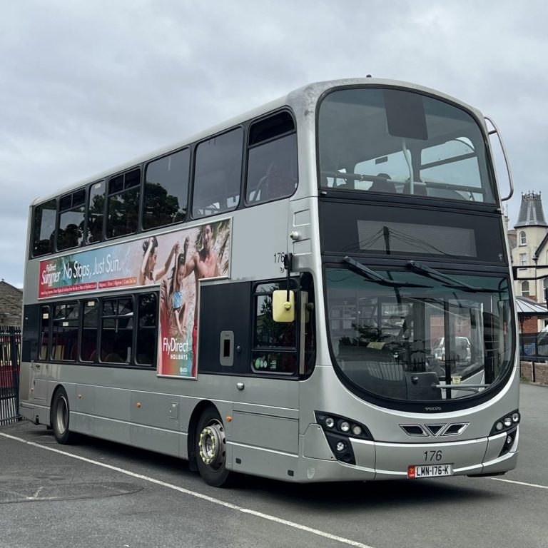 Museum House Consulting - Public Transport Consultants; Double decker bus Museum House Consulting - Public Transport Consultants; Double decker bus